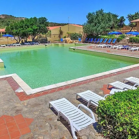 Sleeps 4 Pool Villa *