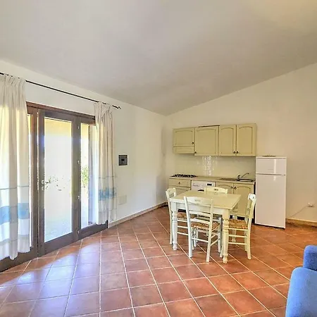 Sleeps 4 Pool * Costa Paradiso